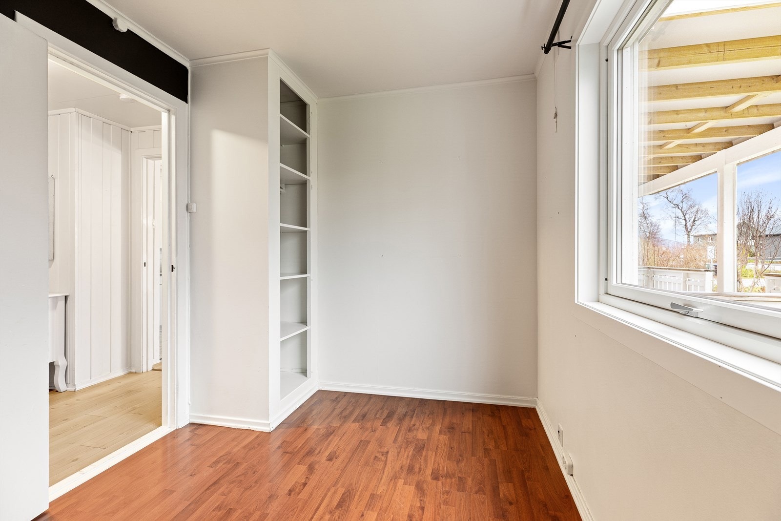 Nytt vindu montert oktober 2025 Galleribilde