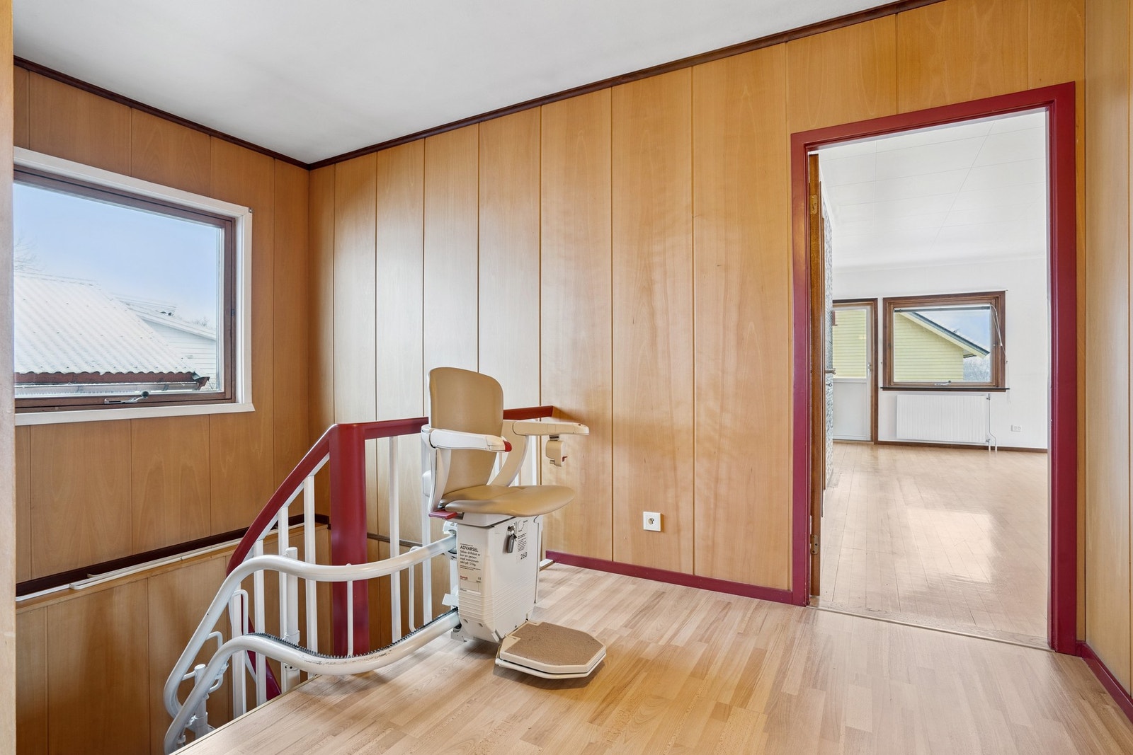 Gangen i hovedetasjen. Galleribilde