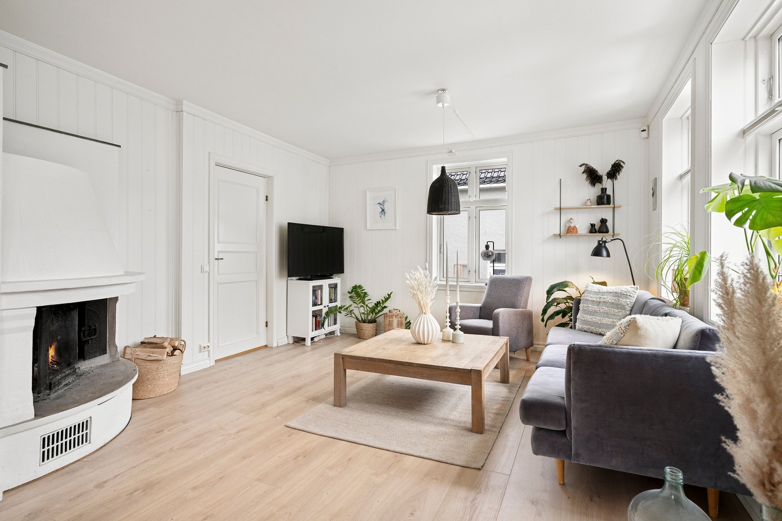 Velkommen inn i en lys og fin leilighet med 2 soverom. Galleribilde