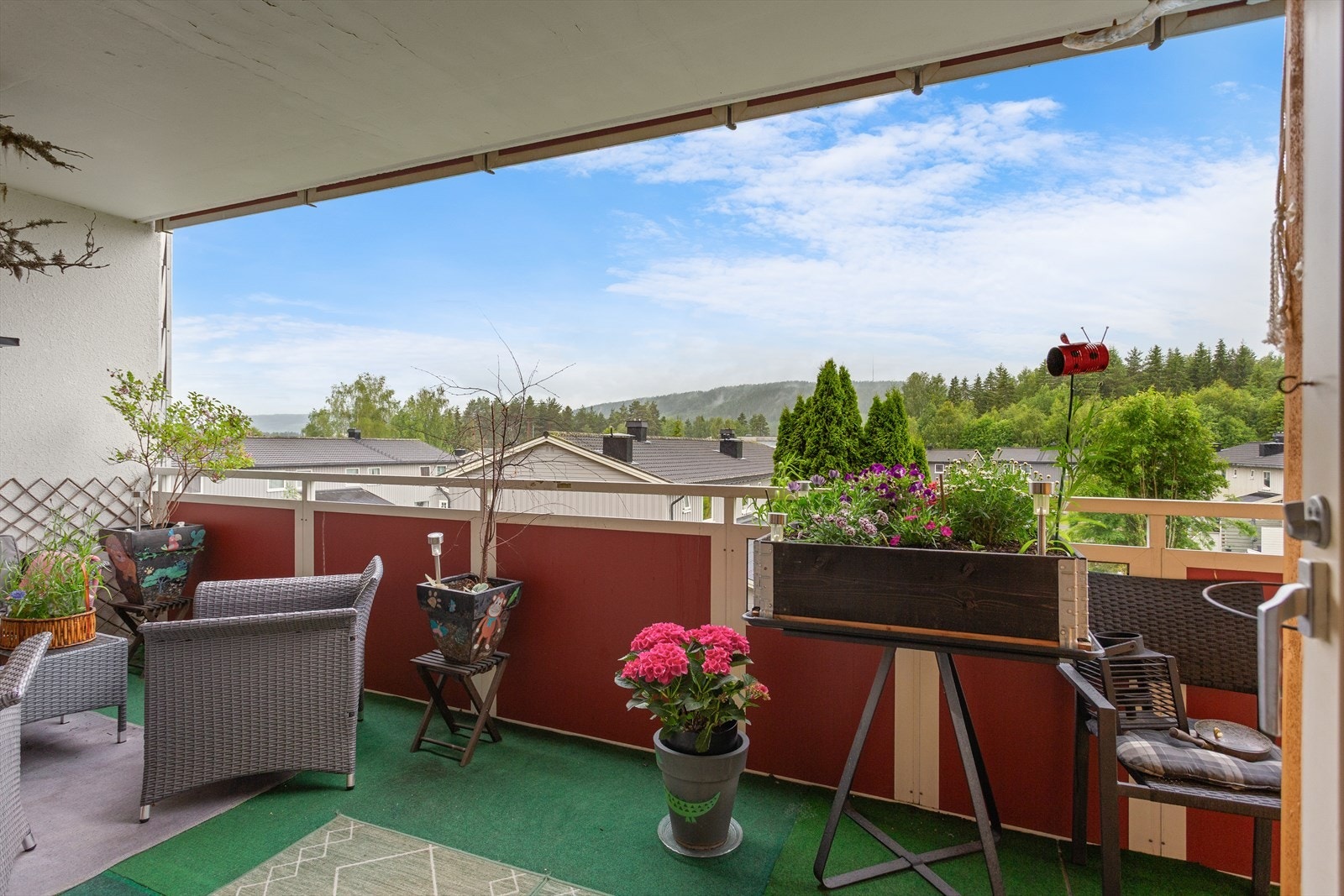 Usjenert balkong Galleribilde