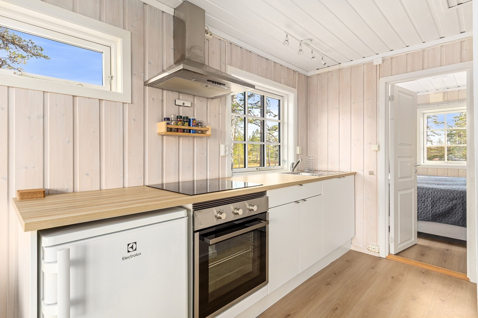 Ny kjøkkeninnredning fra 2024 Galleribilde