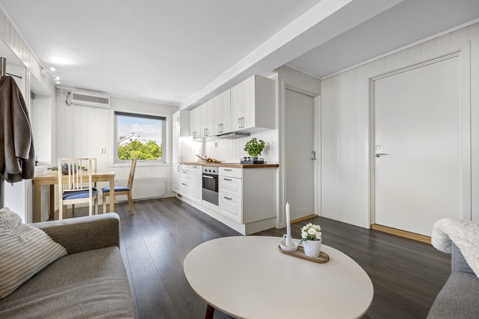 2.etg liten del over garasjen i tilbygg fra 2013 Galleribilde