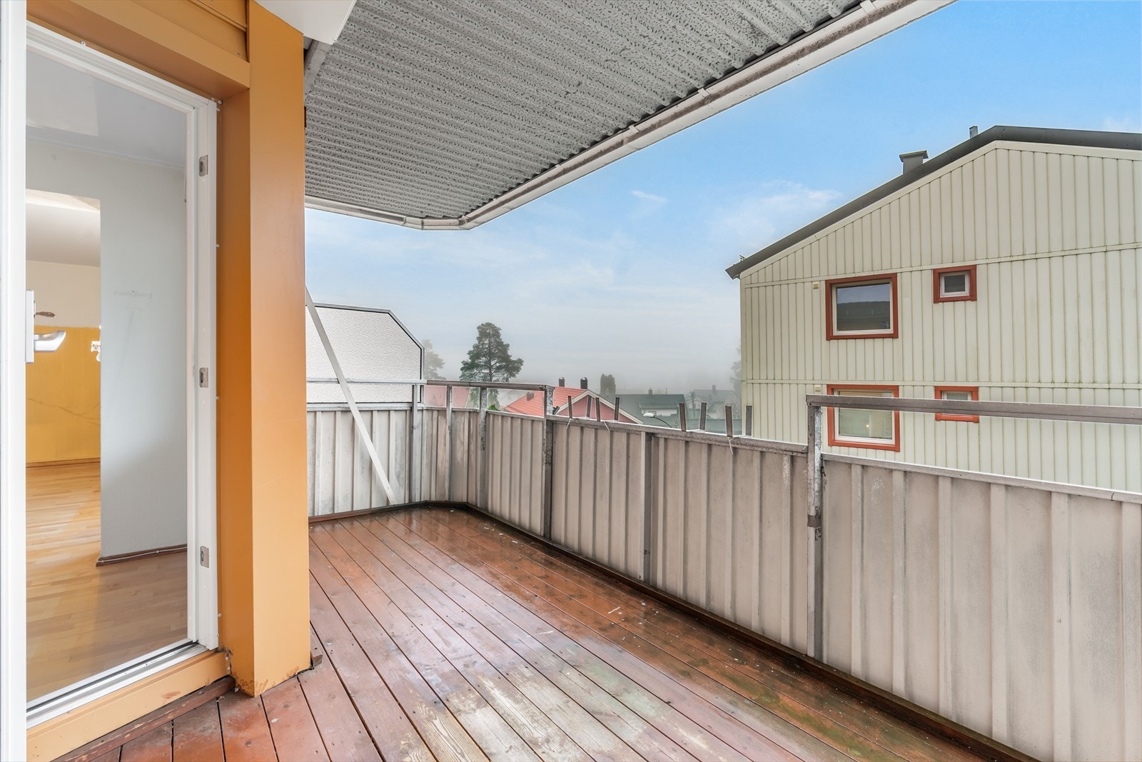 Dette er en 3-roms leilighet beliggende i høy 3. etasje med god planløsning. Galleribilde