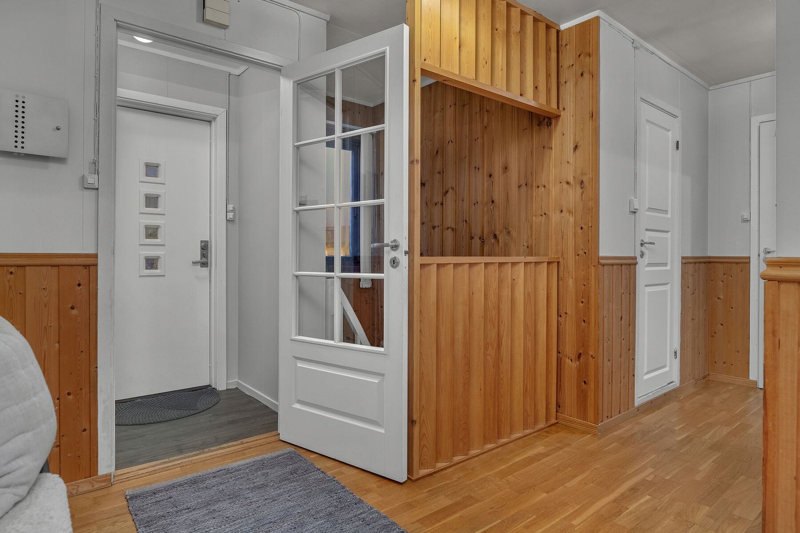 Vindfang og hall. Galleribilde