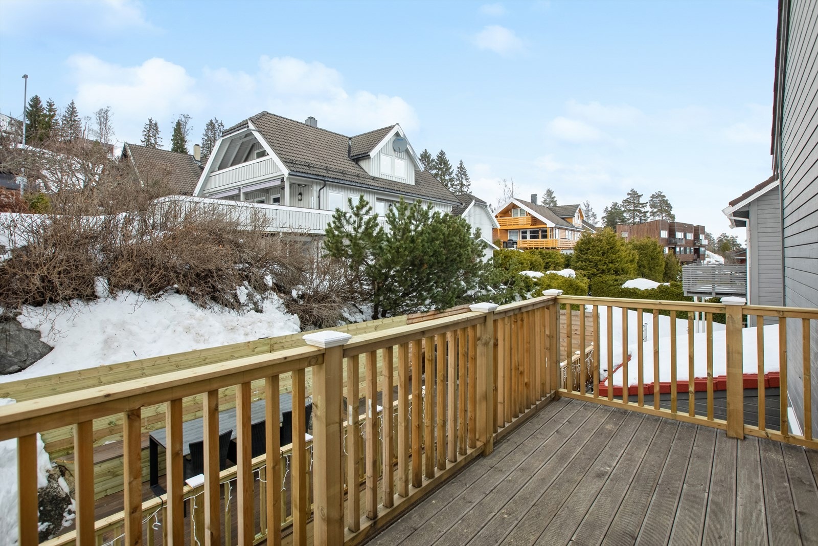 Utsyn fra balkongen i 2. etg. Galleribilde