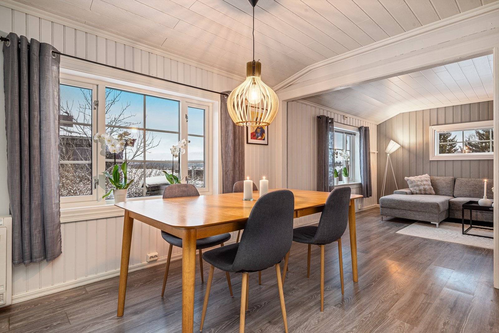 Spisestue. Galleribilde