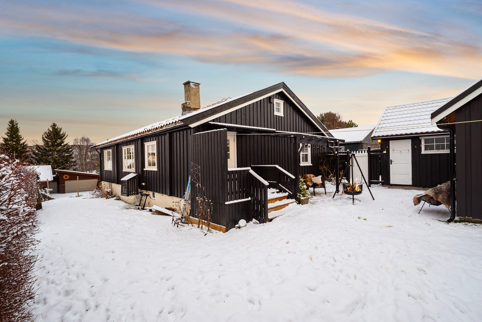 Uteområde. Galleribilde