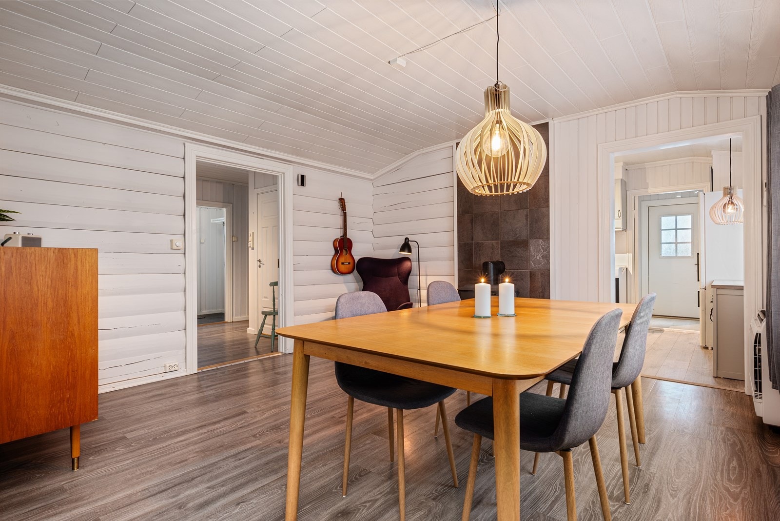 Spisestue. Galleribilde