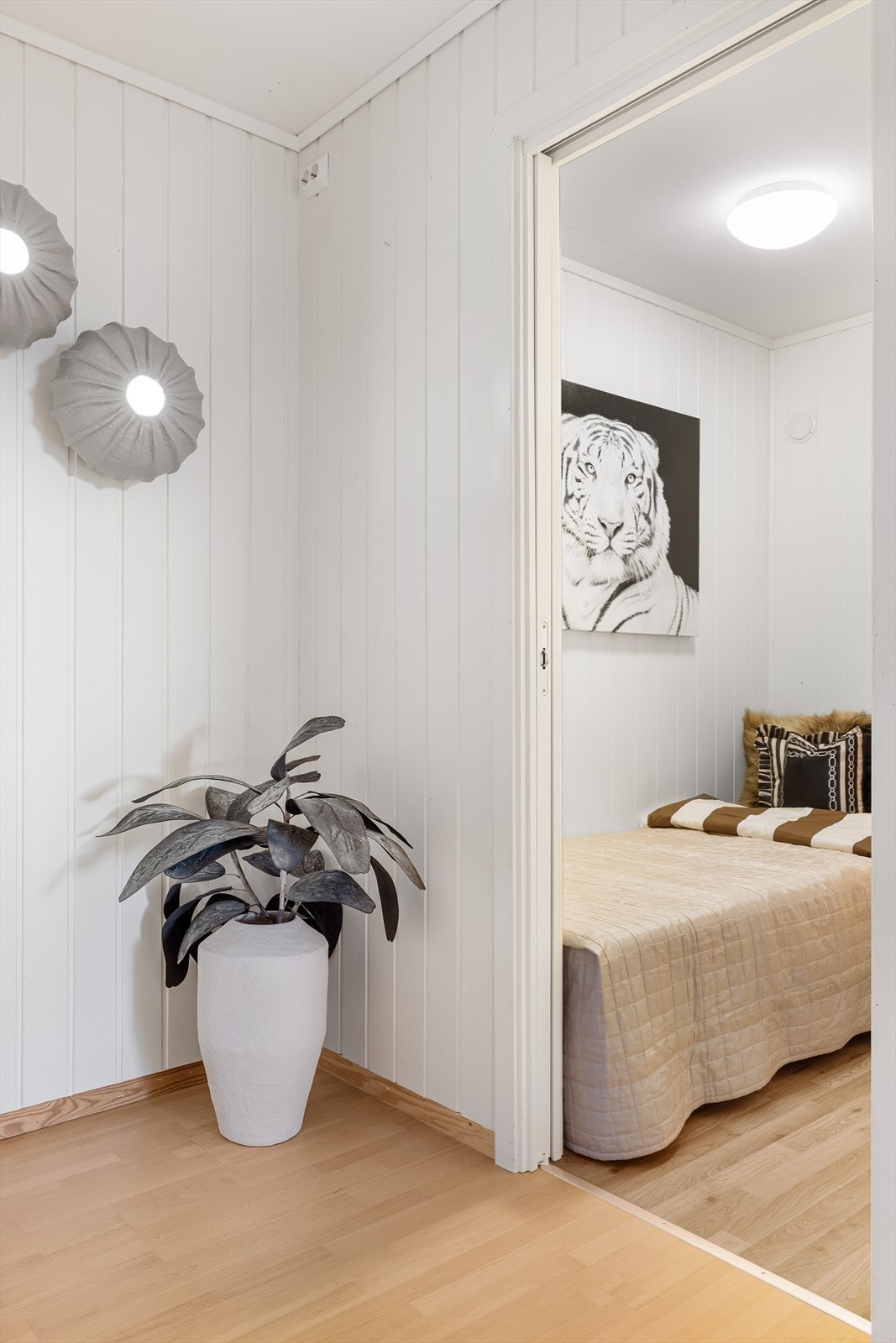 Fra gangen er det adkomst til innvendig bod. Galleribilde