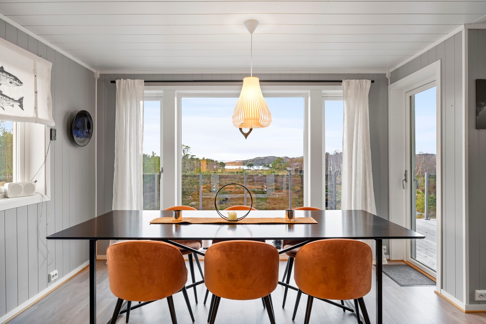 Spisebordssone. Galleribilde