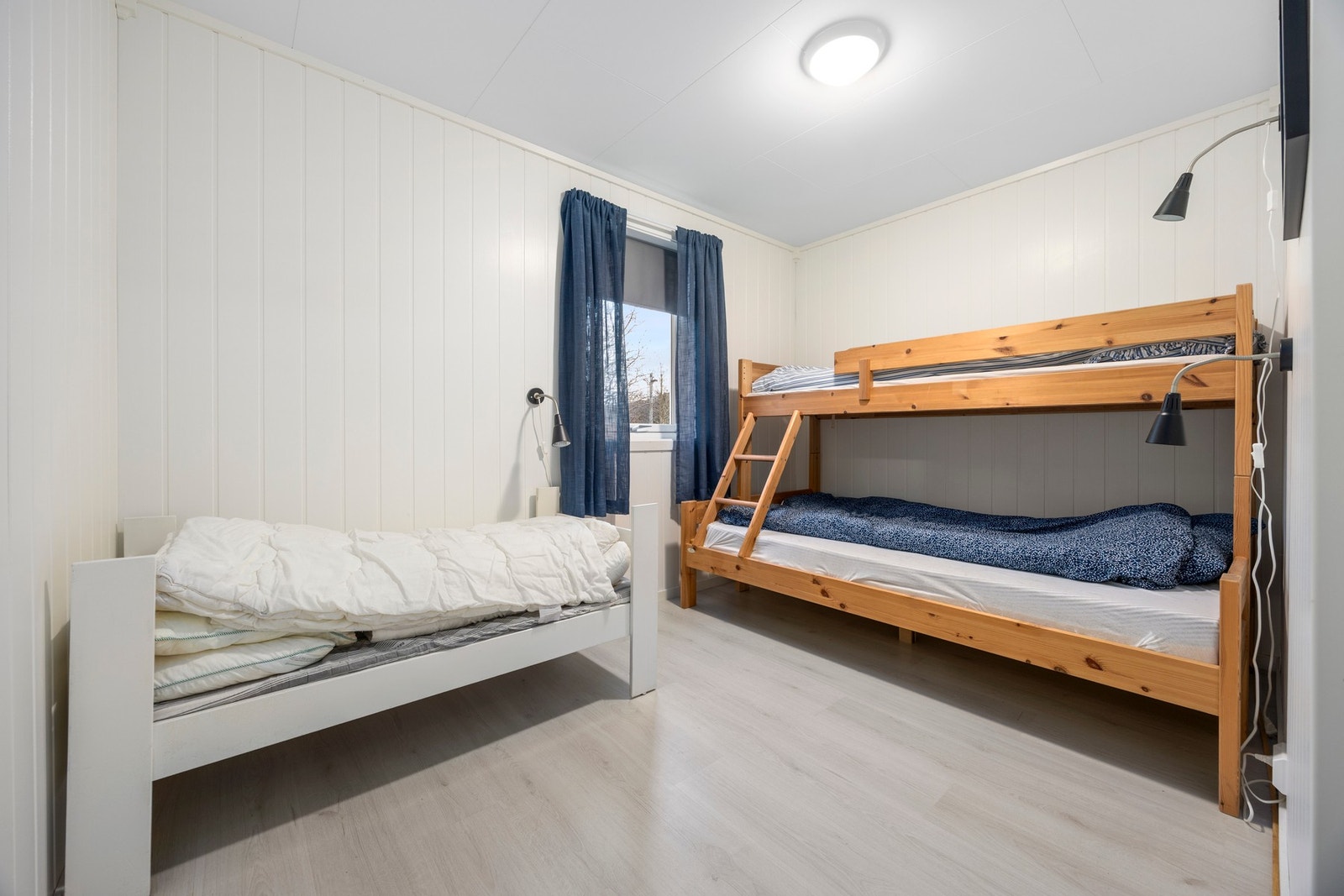 Soverom 2 - ca. 8 kvm. Galleribilde