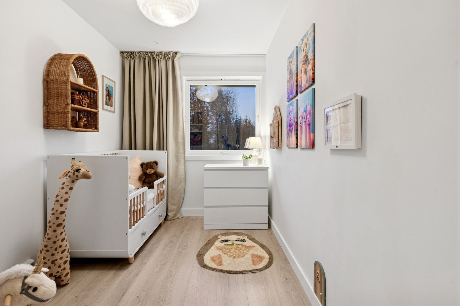 Soverom 2 er et fleksibelt rom som enkelt kan tilpasses dine behov. Galleribilde