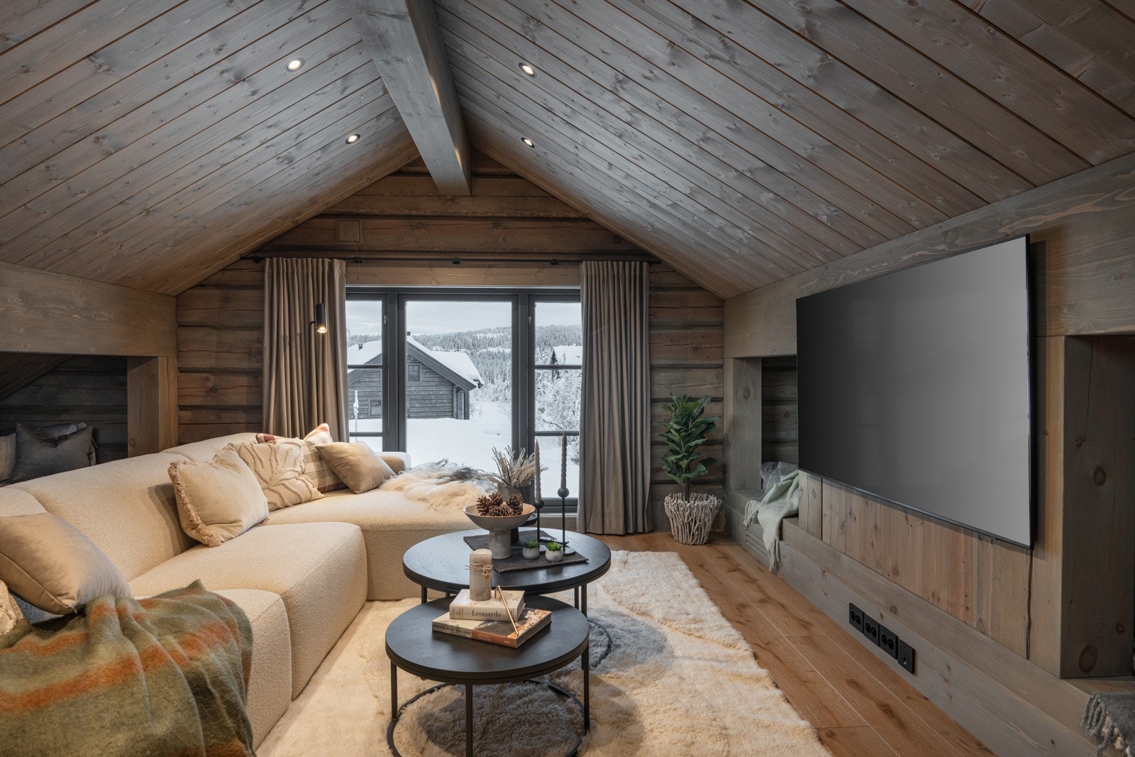 Barnas favorittrom! Tv-stue med koselige sovealkover. Galleribilde