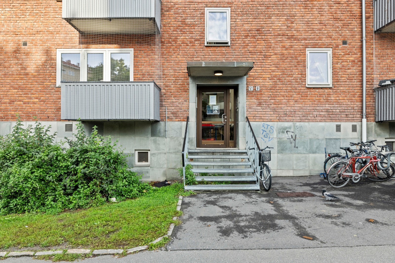 Inngangsparti. Galleribilde