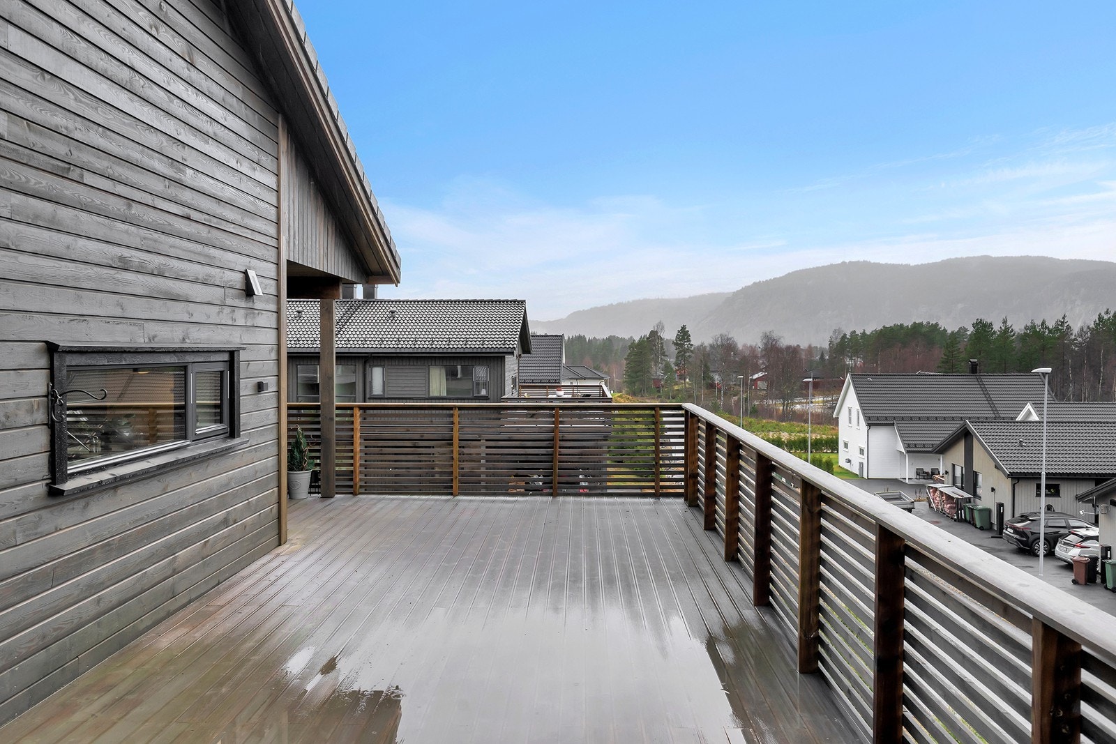 Solrik balkong; her kan solrike dager nytes! Galleribilde