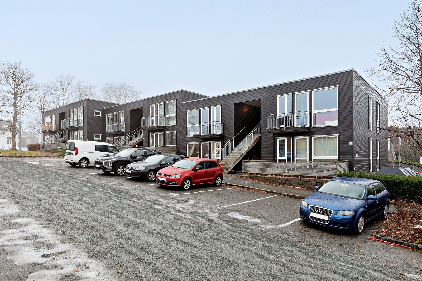 Dette er en moderne og lettstelt selveierleilighet med attraktiv beliggenhet på Angelltrøa. Galleribilde