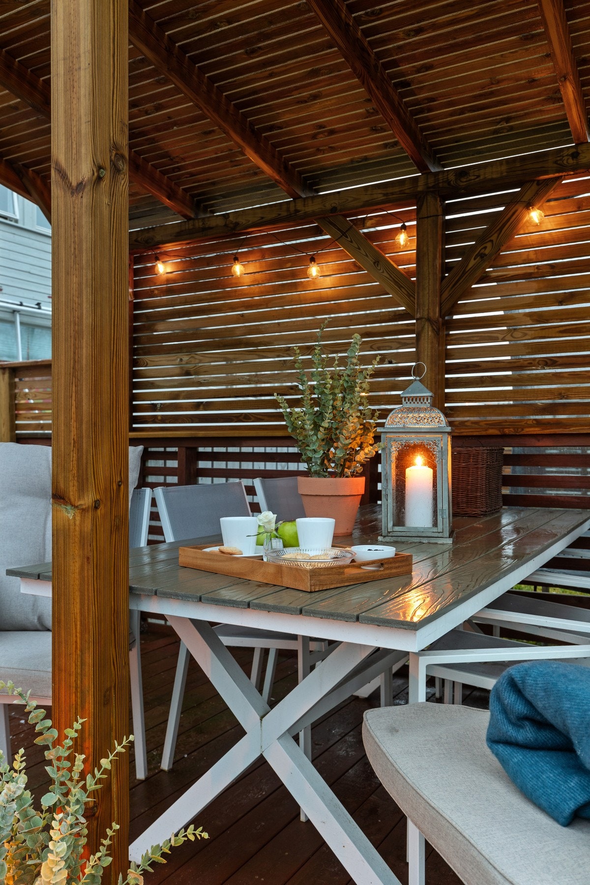 Terrasse som inviterer til hyggelige kvelder. Galleribilde