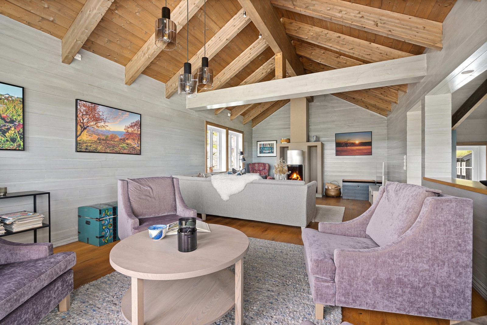 Stuen har god plass til flere soner. Galleribilde