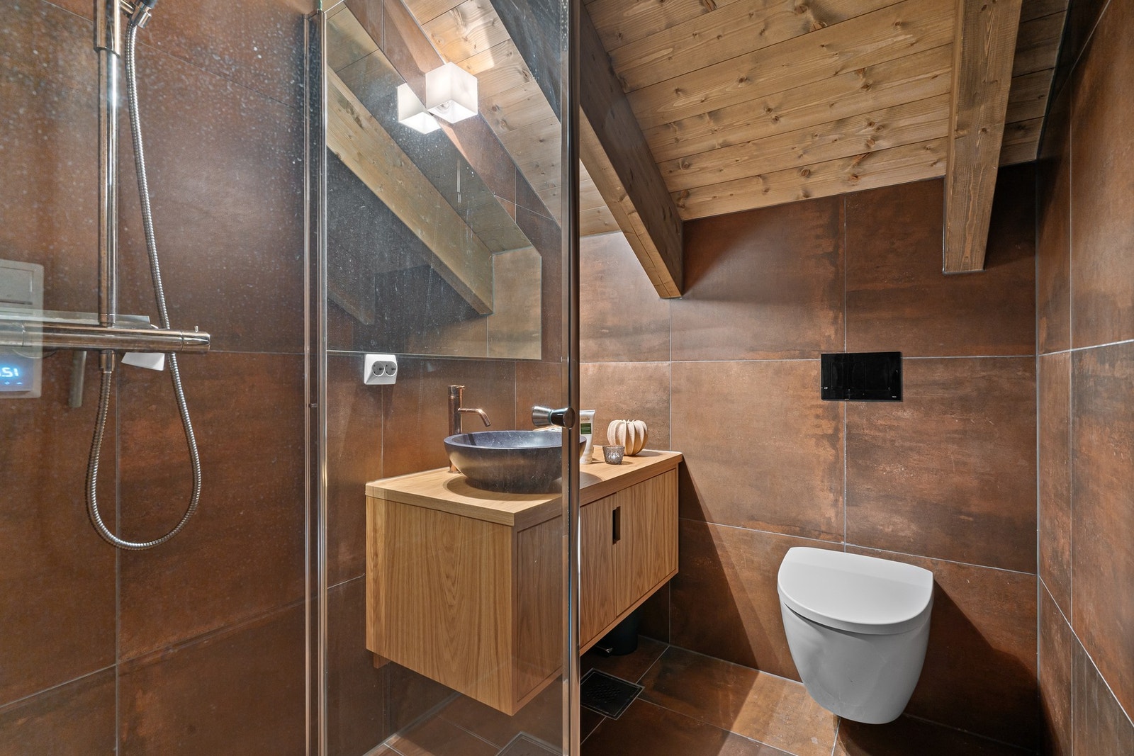 Bad 2. etasje. Galleribilde