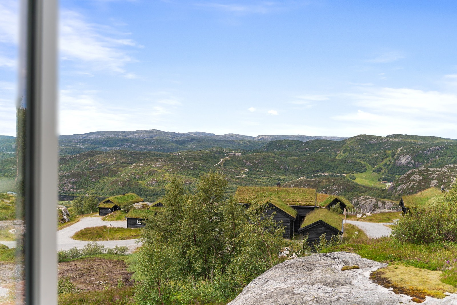 Utsikt fra stuen. Galleribilde