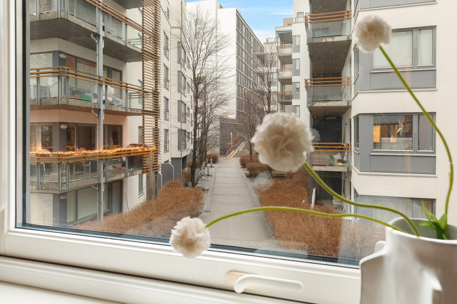 Soverommet vender ut mot rolige omgivelser. Galleribilde