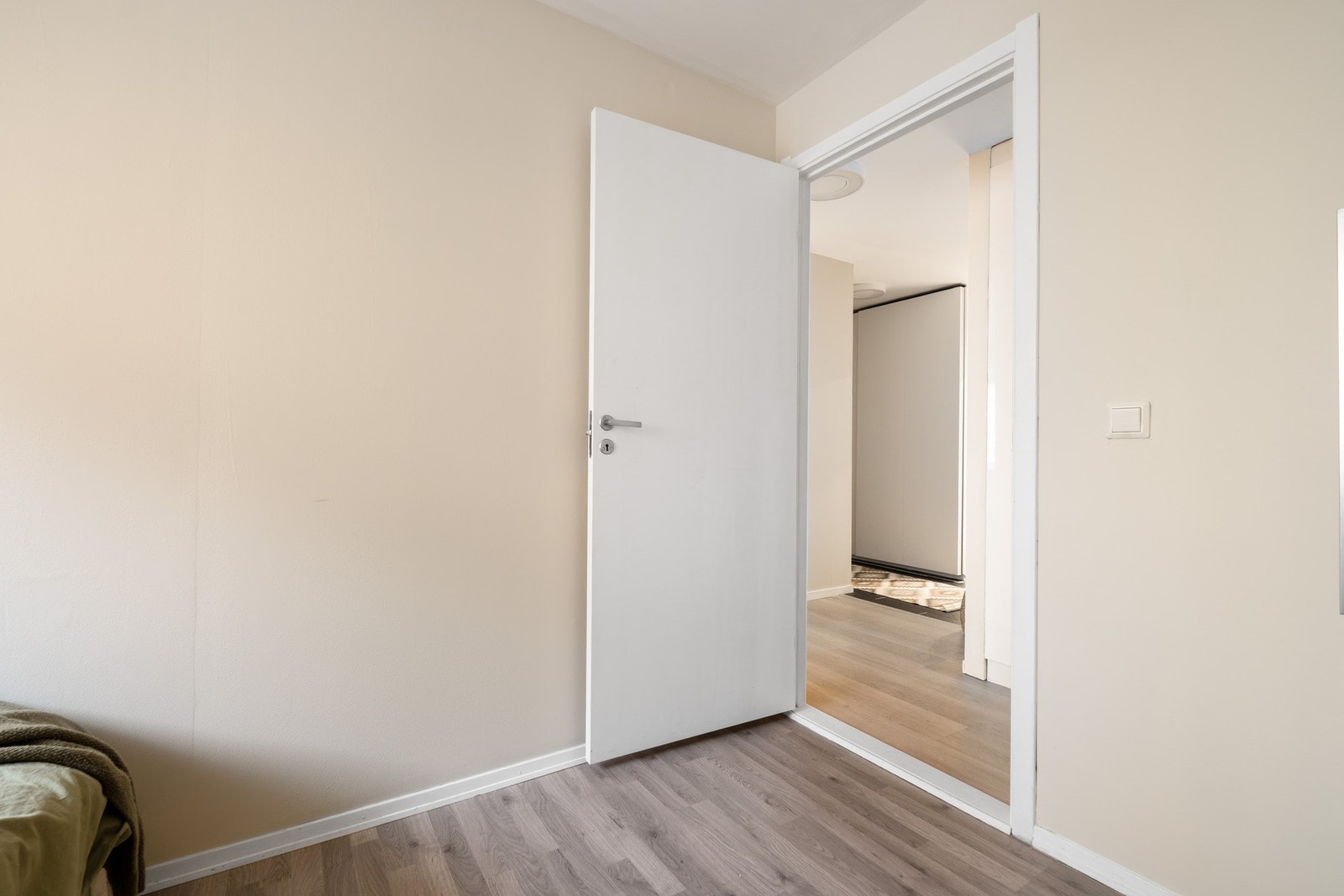 Fra soverommene er det enkel adkomst til bad og toalett. Galleribilde