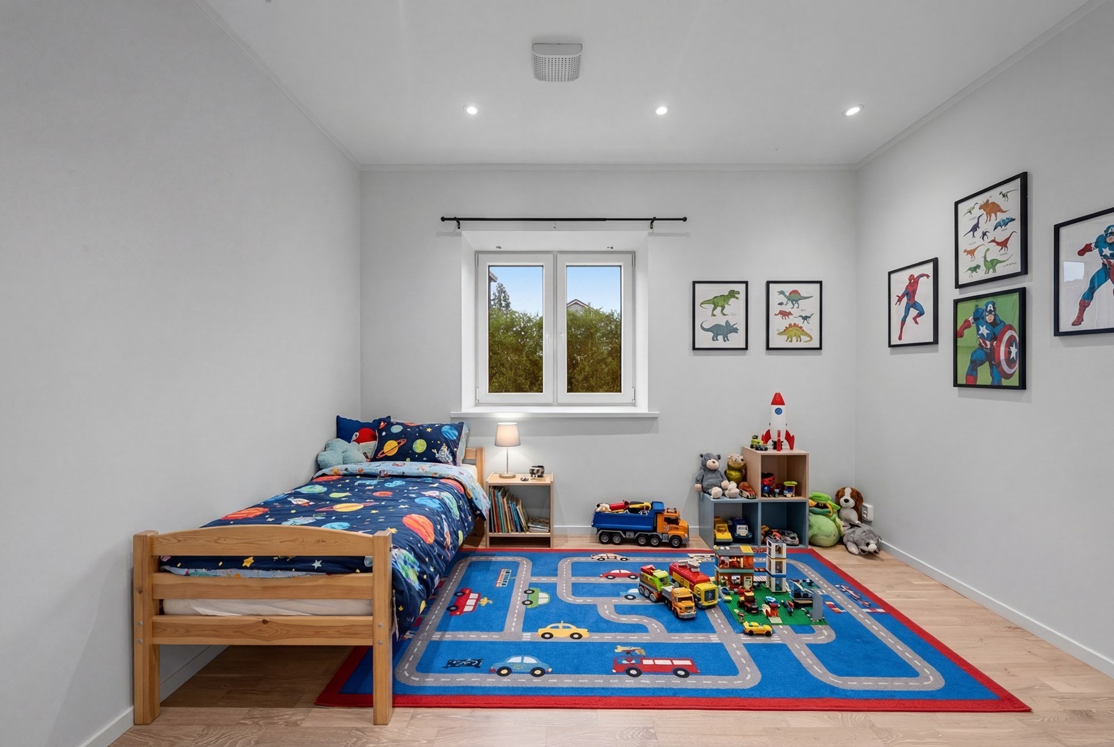 Soverom med digital møblering Galleribilde