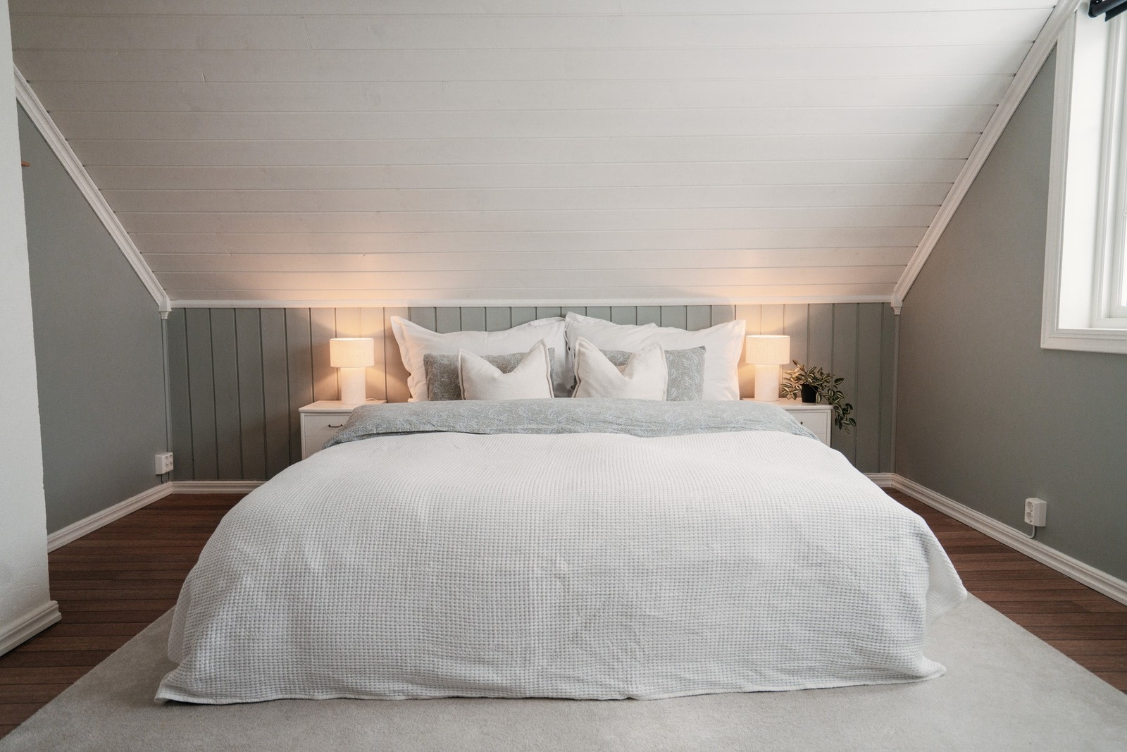 Boligen har totalt tre soverom, alle beliggende i 2. etasje Galleribilde