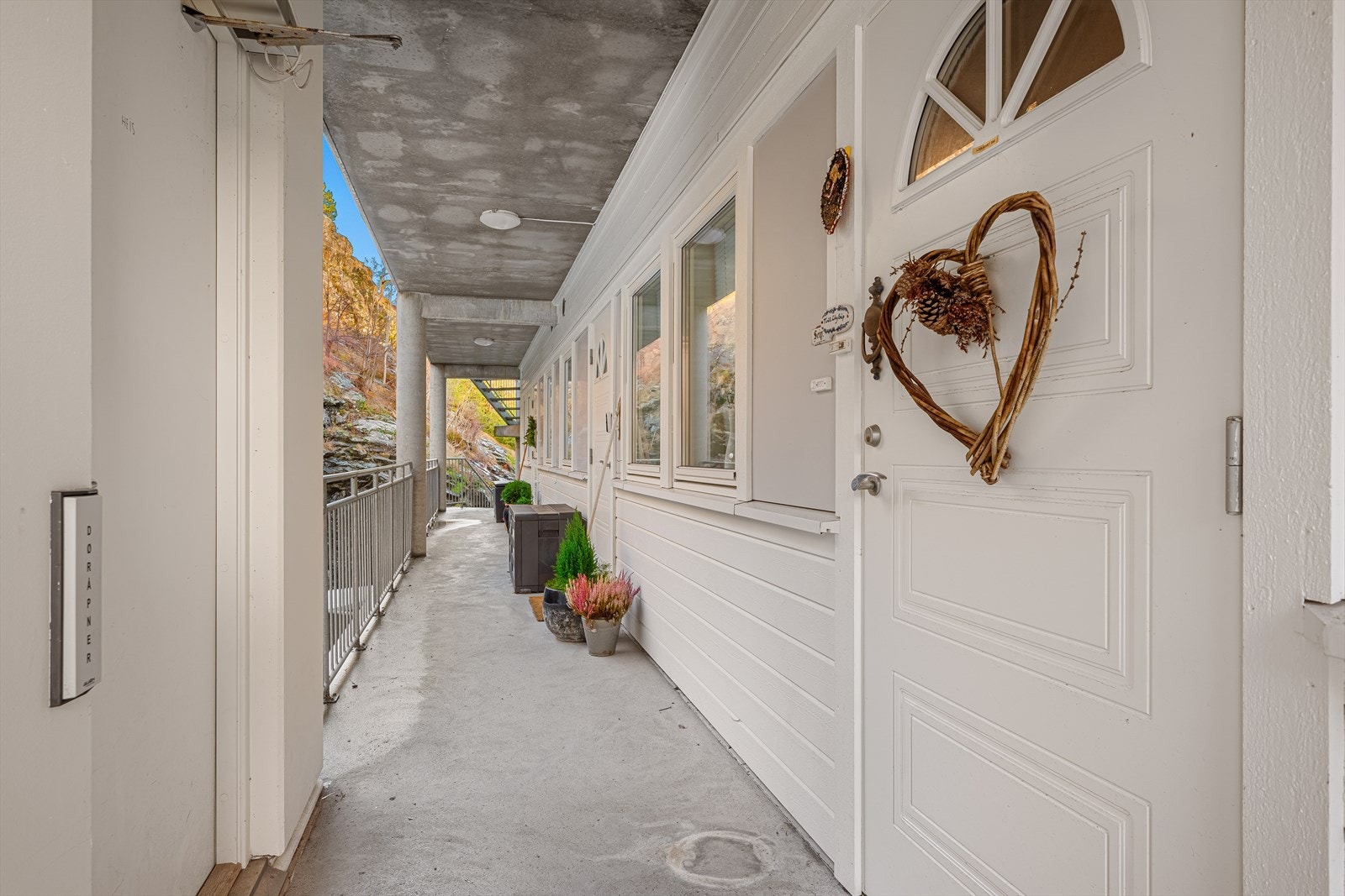 Flott og lettstelt selveierleilighet i 3. etasje med heis. Galleribilde