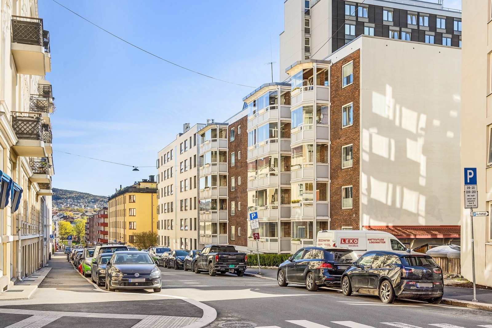 Fasade. Borettslaget Bjerregaards gate 19 består av 54 andeler fordelt over 5 etasjer. Galleribilde