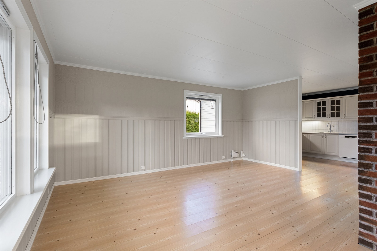 Stue med plass til sofagruppe Galleribilde