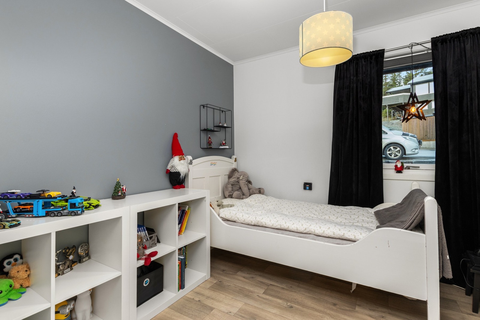 Soverom. Galleribilde