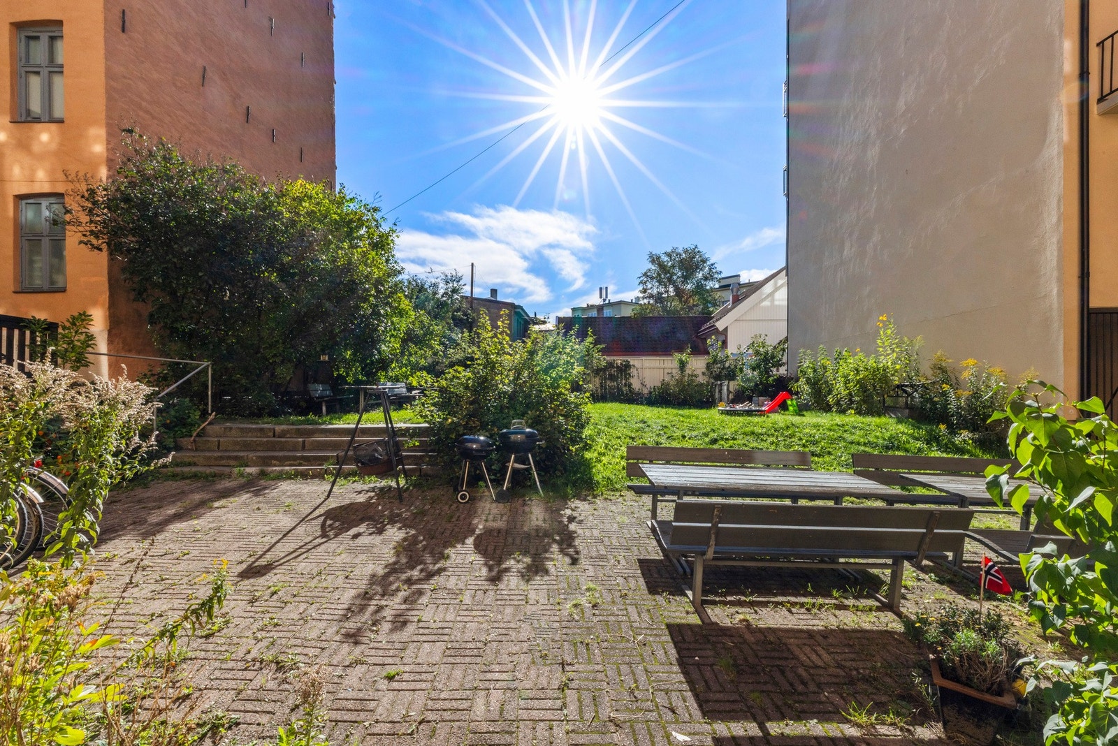 Dette er en fantastisk flott og sjarmerende 2-roms på idylliske Vålerenga! Galleribilde