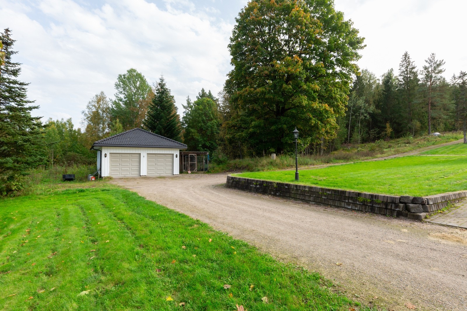 Dobbelgarasje med mulighet for lading av 2 el-biler! Galleribilde