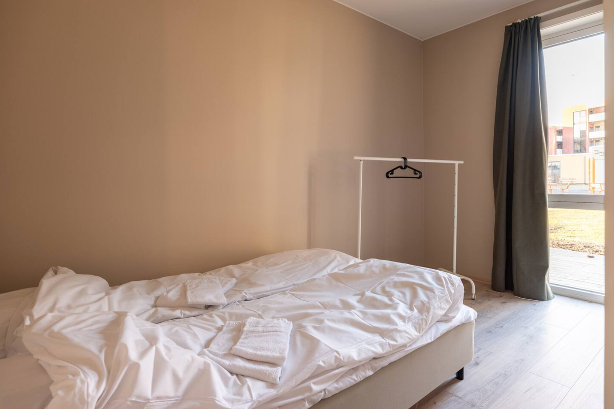 Soverom 1. 140 cm bred seng. Galleribilde