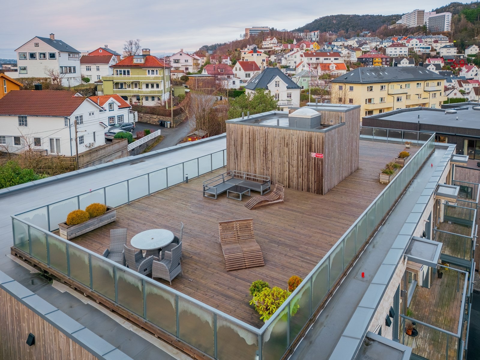 Nydelig felles takterrasse i B-bygget. Galleribilde