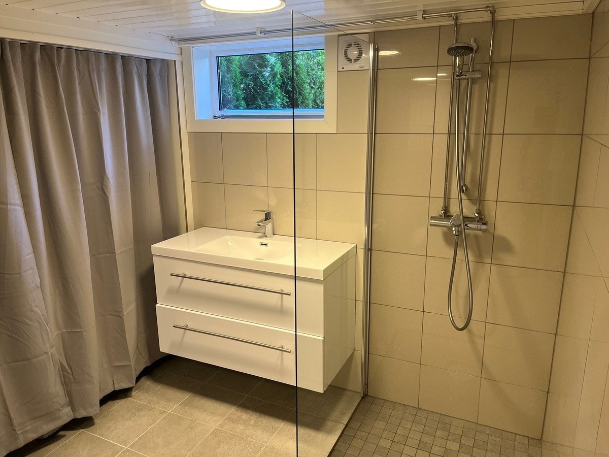 Dusj Hjørne Galleribilde