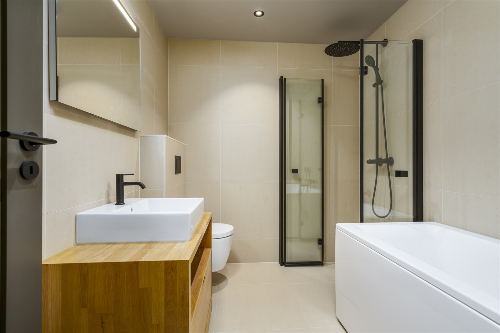 Skigaarden 8-14-11.jpg Galleribilde