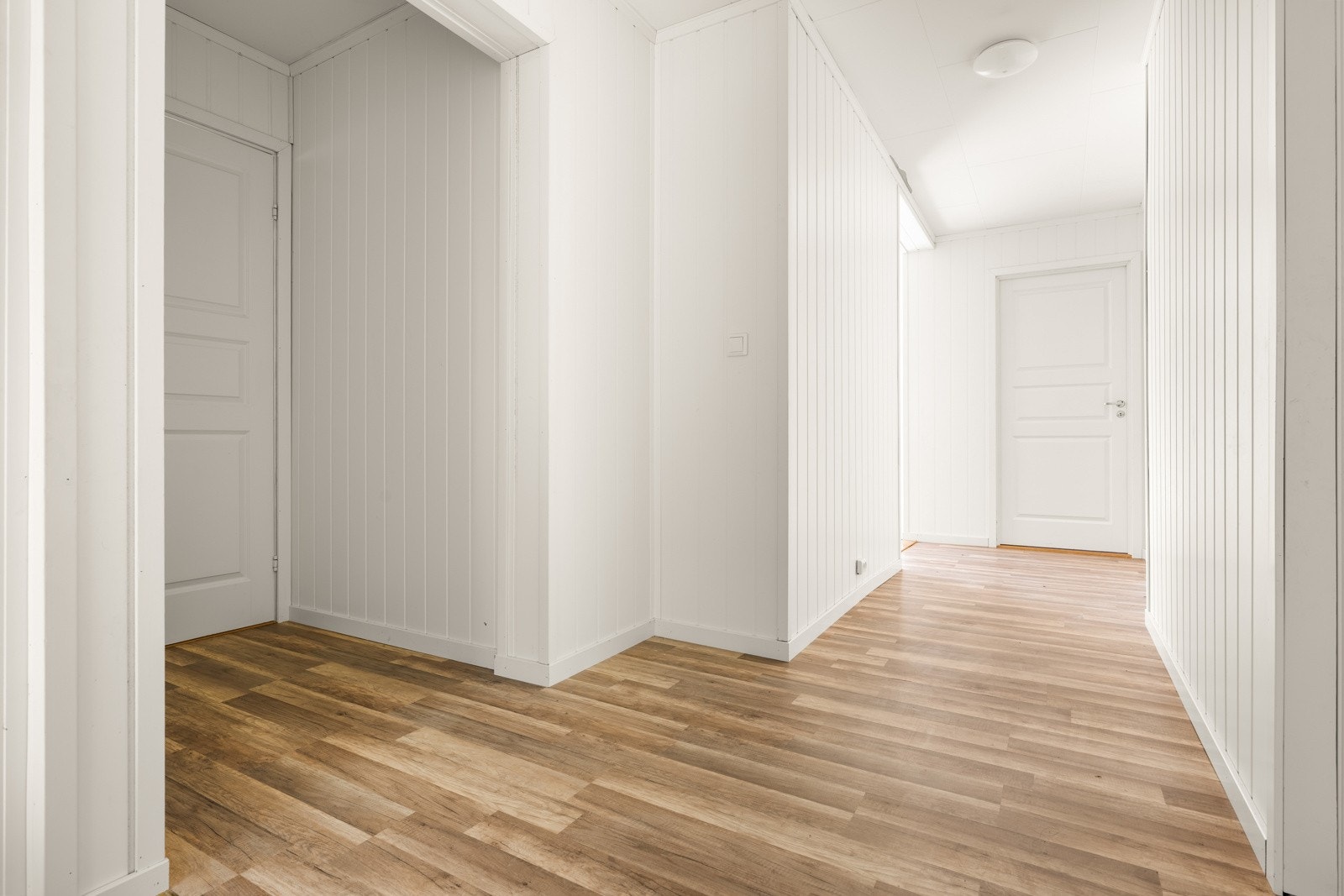 Gang i 2. etasje. Galleribilde