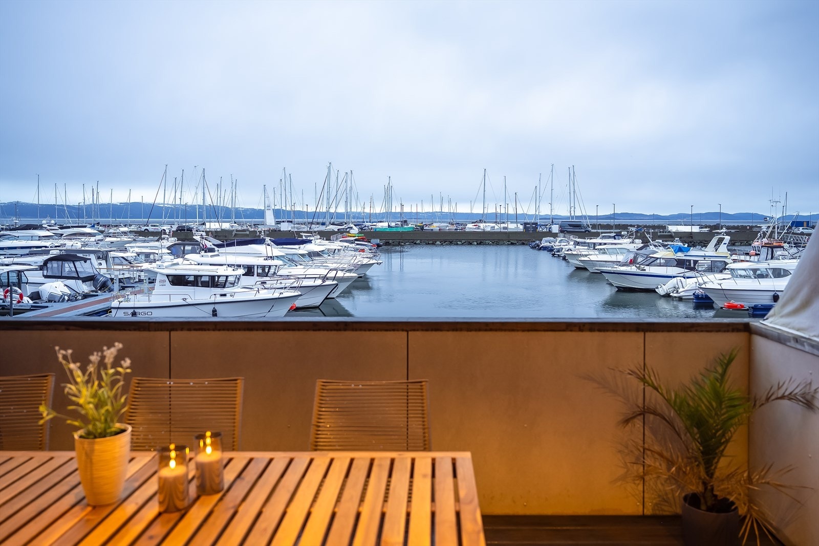 Velkommen til Havseilervegen 7 - En moderne og særdeles lekker 3-roms selveierleilighet på Grillstad, med båtmarinaen som nærmeste nabo! Galleribilde