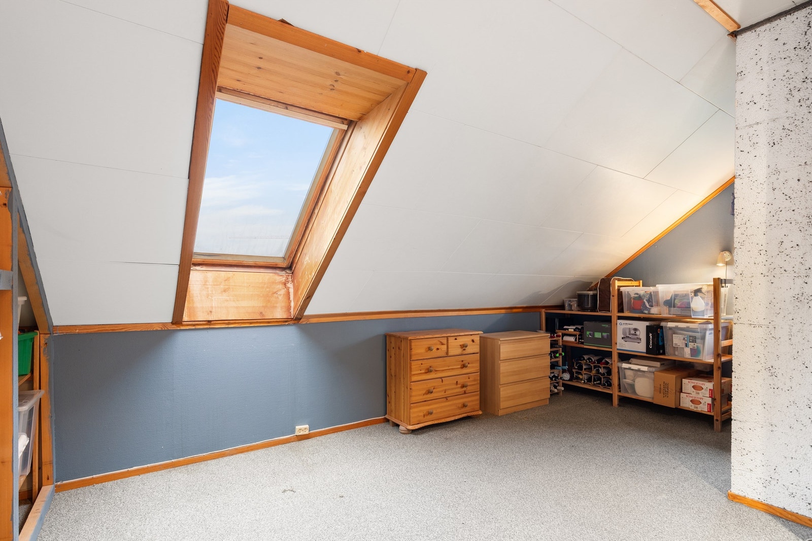 Innredet loftsrom Galleribilde