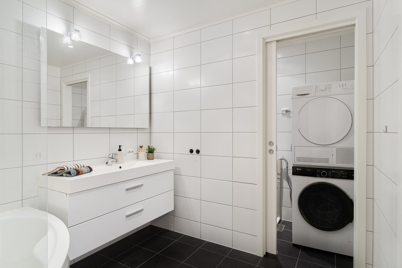 2. etasje - Bad Galleribilde