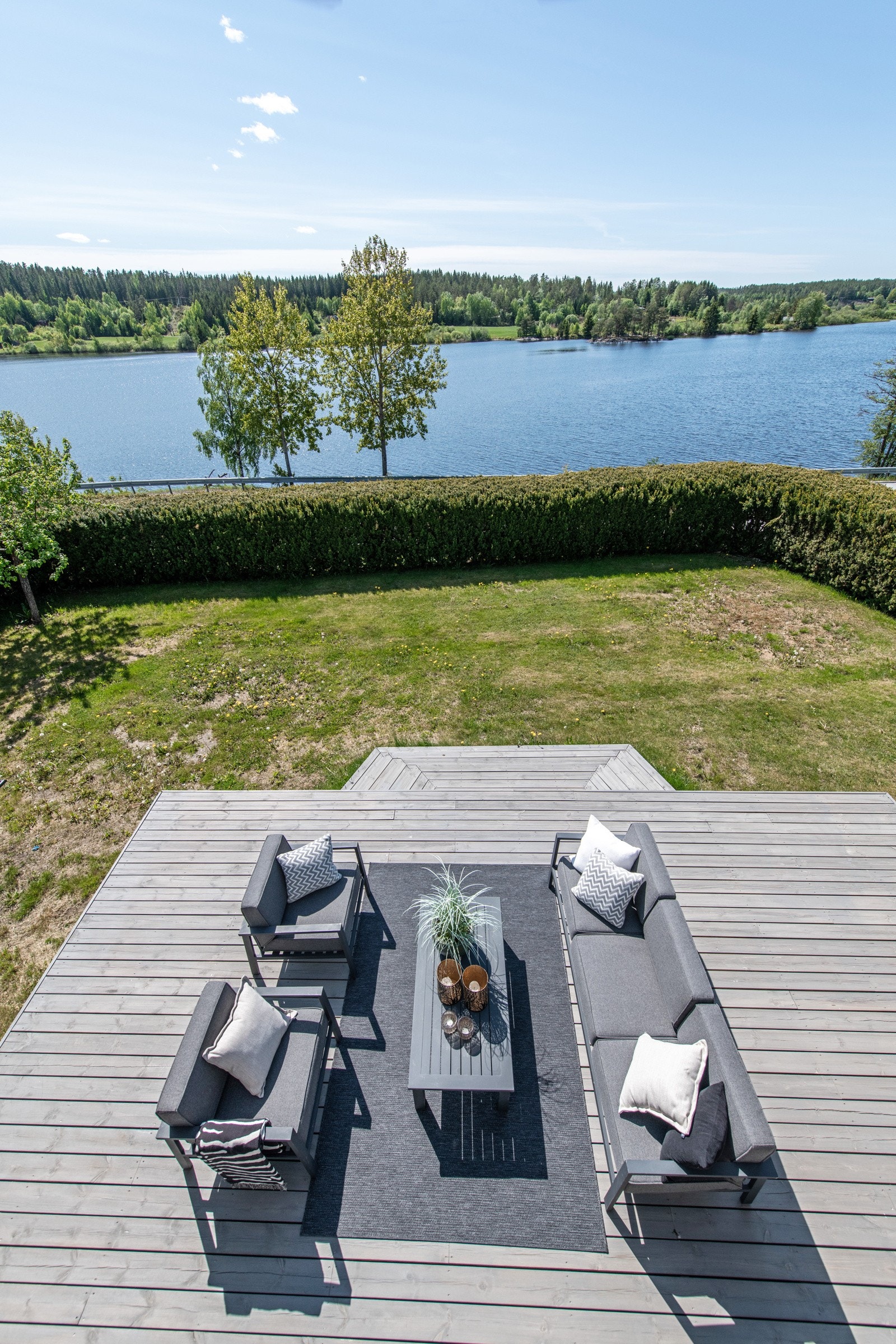 Flott utsikt fra veranda i 2. etasje Galleribilde