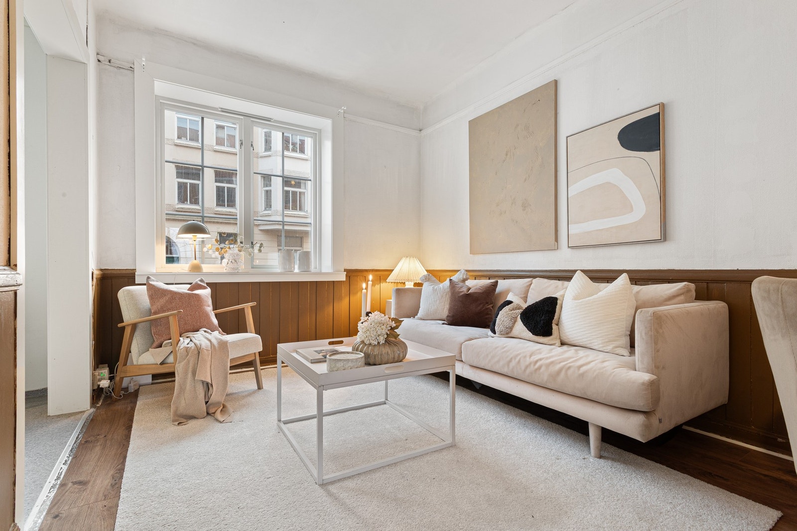 EiendomsMegler 1 v/ Peder Bjørnstad har gleden av å presentere Ulstadløkkveien 16. Foto: Krogstad&Nervik. Galleribilde