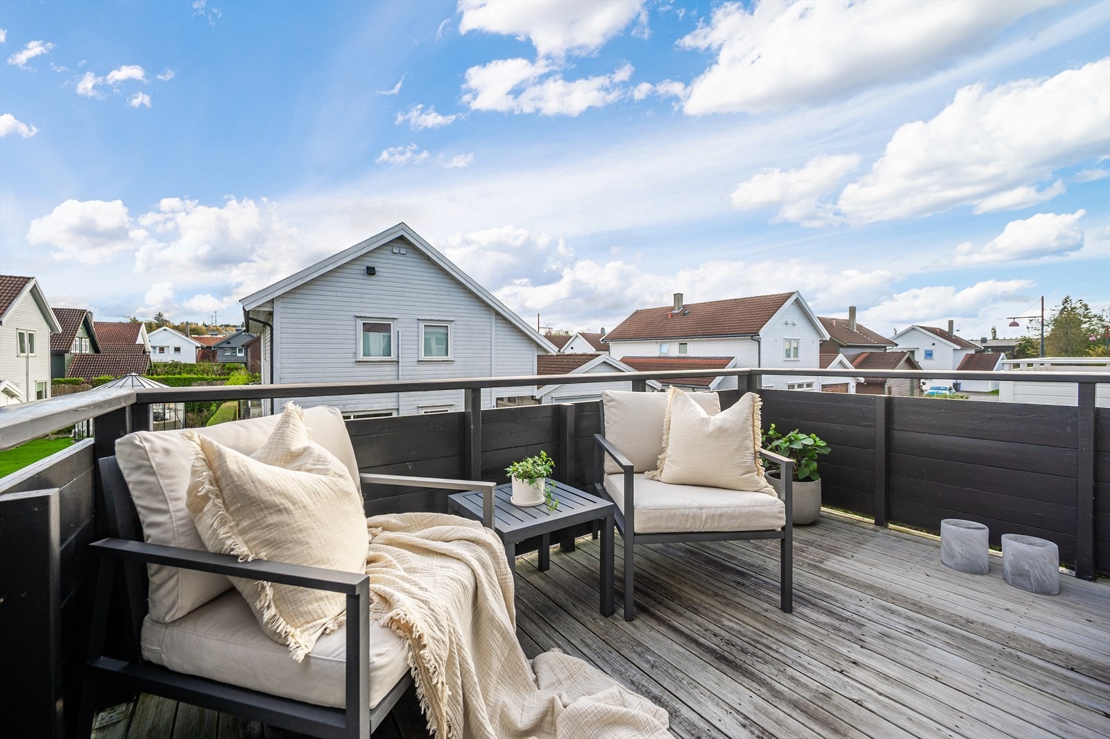 Her har du morgen og ettermiddagssol Galleribilde