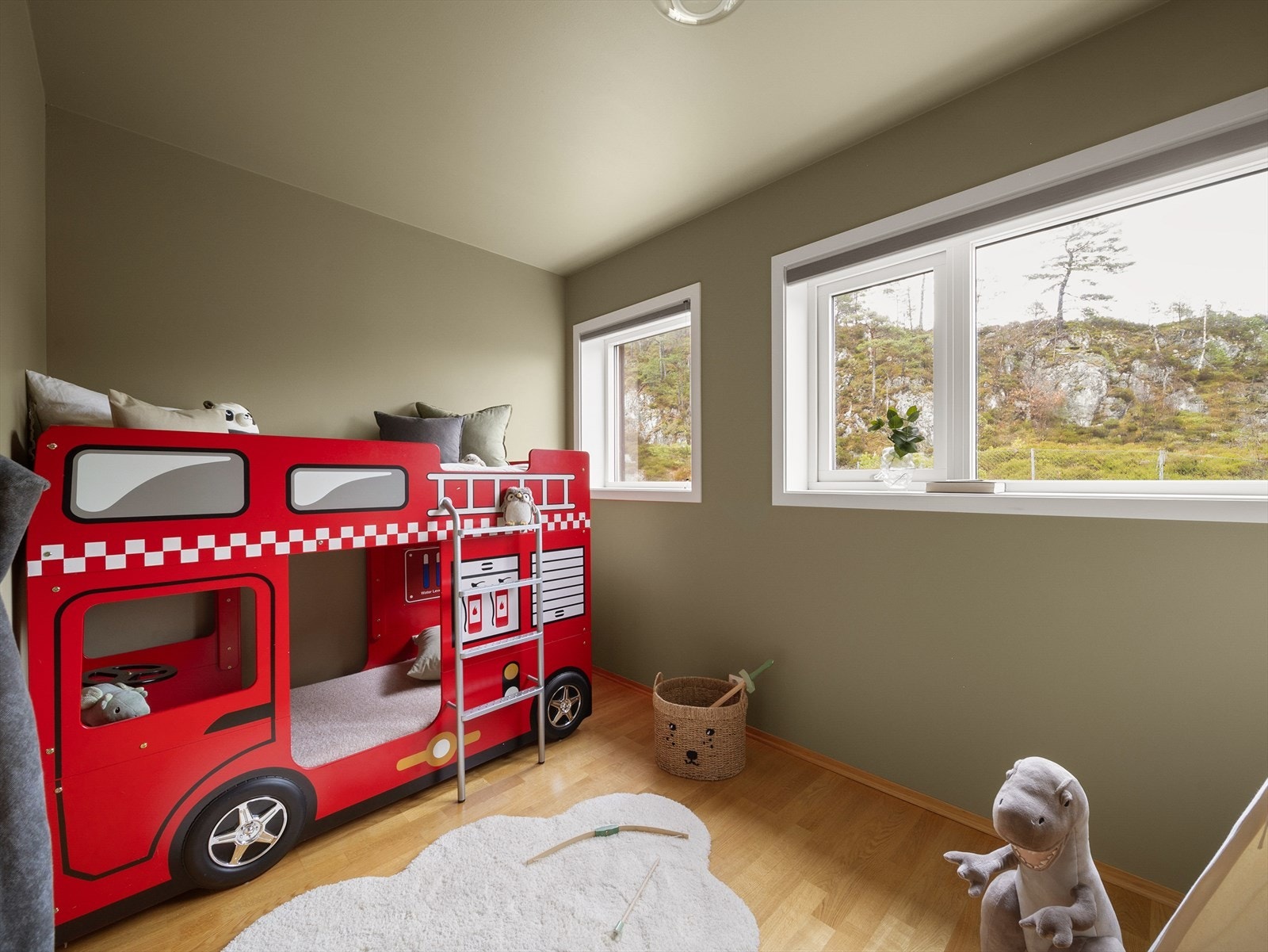 Soverom nr. 2 i leiligheten er også av god størrelse og måler 8 kvm. Galleribilde