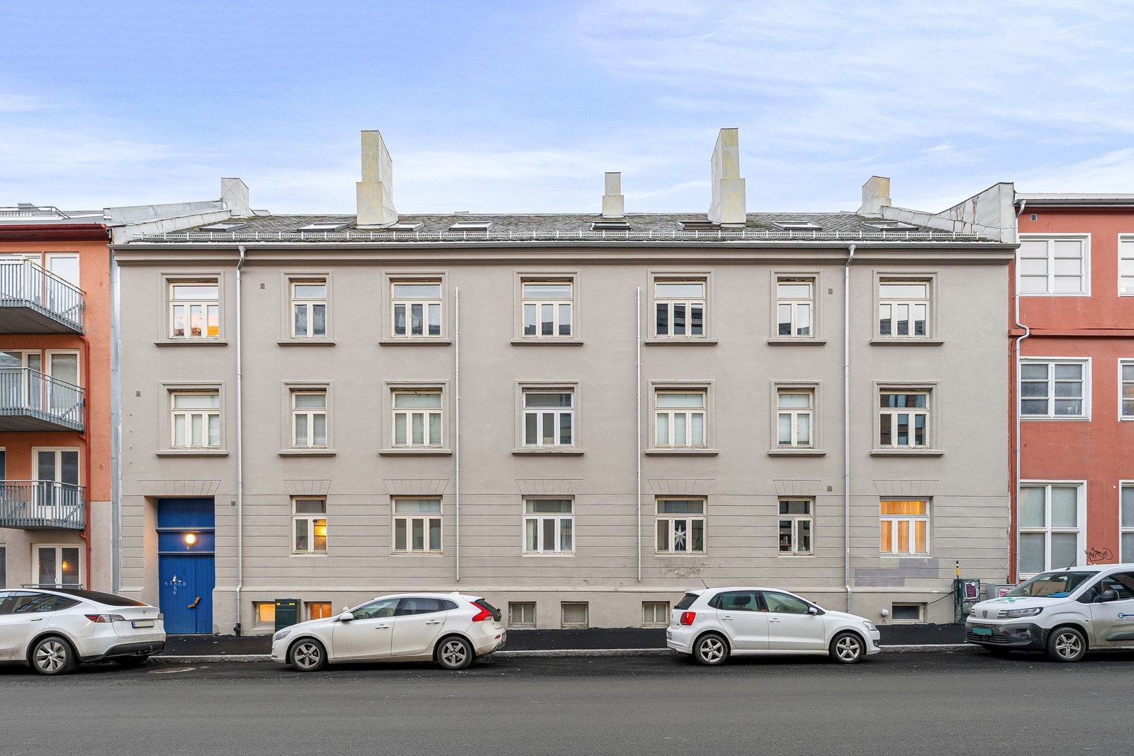 EiendomsMegler 1 v/ Peder Bjørnstad har gleden av å presentere en arealeffektiv 2-roms leilighet over to plan i Frostaveien 4 B.
Foto: Krogstad&Nervik Galleribilde