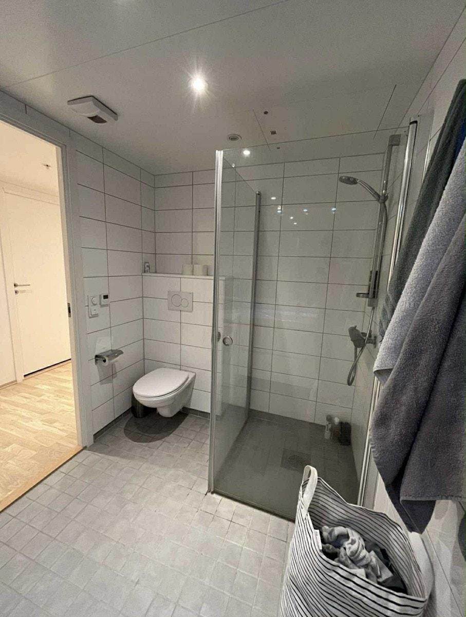 Felles bad Galleribilde