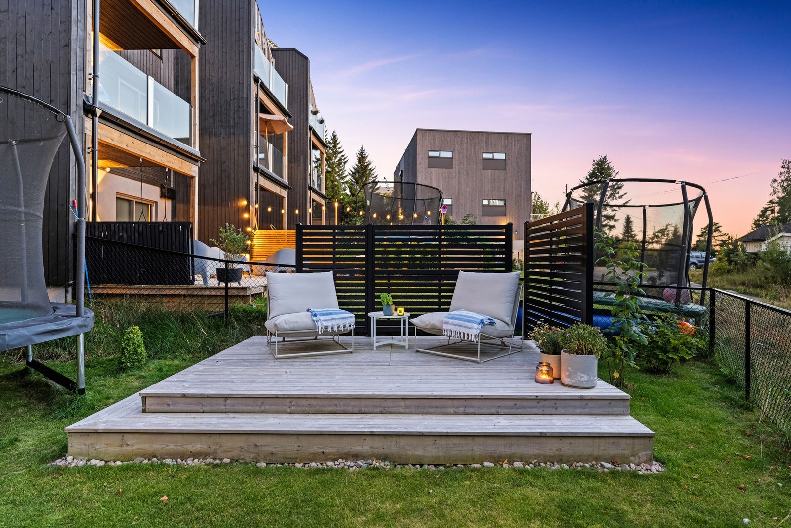 En privat uteplass perfekt for rolige sommerkvelder. Galleribilde