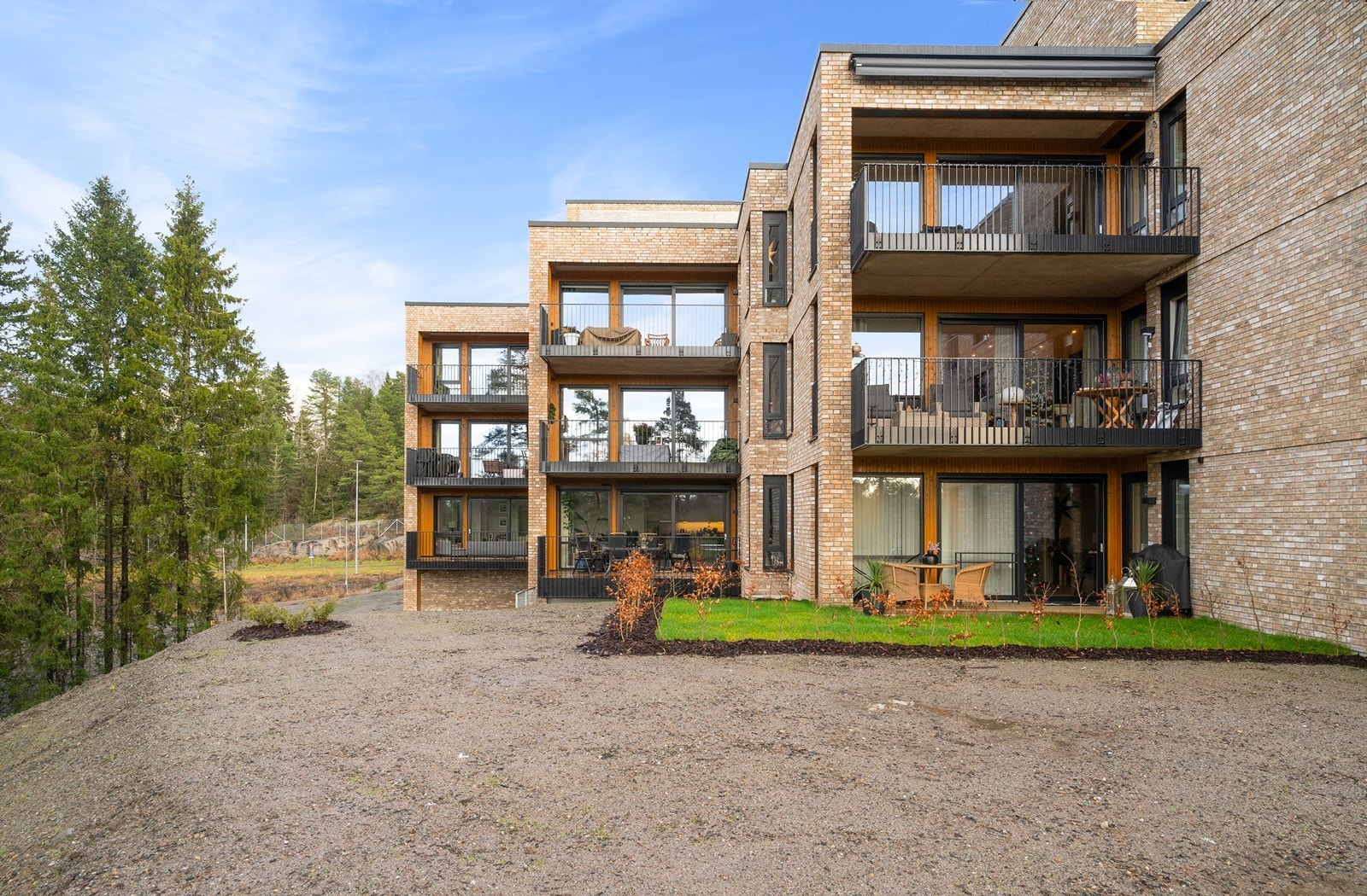 Leiligheten ligger i første etasje med enkel adkomst. Galleribilde